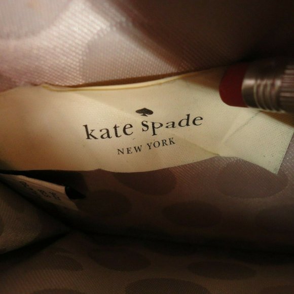 KATE SPADE "Karolina" Black Leather Wristlet Bifold Wallet - Picture 7 of 8